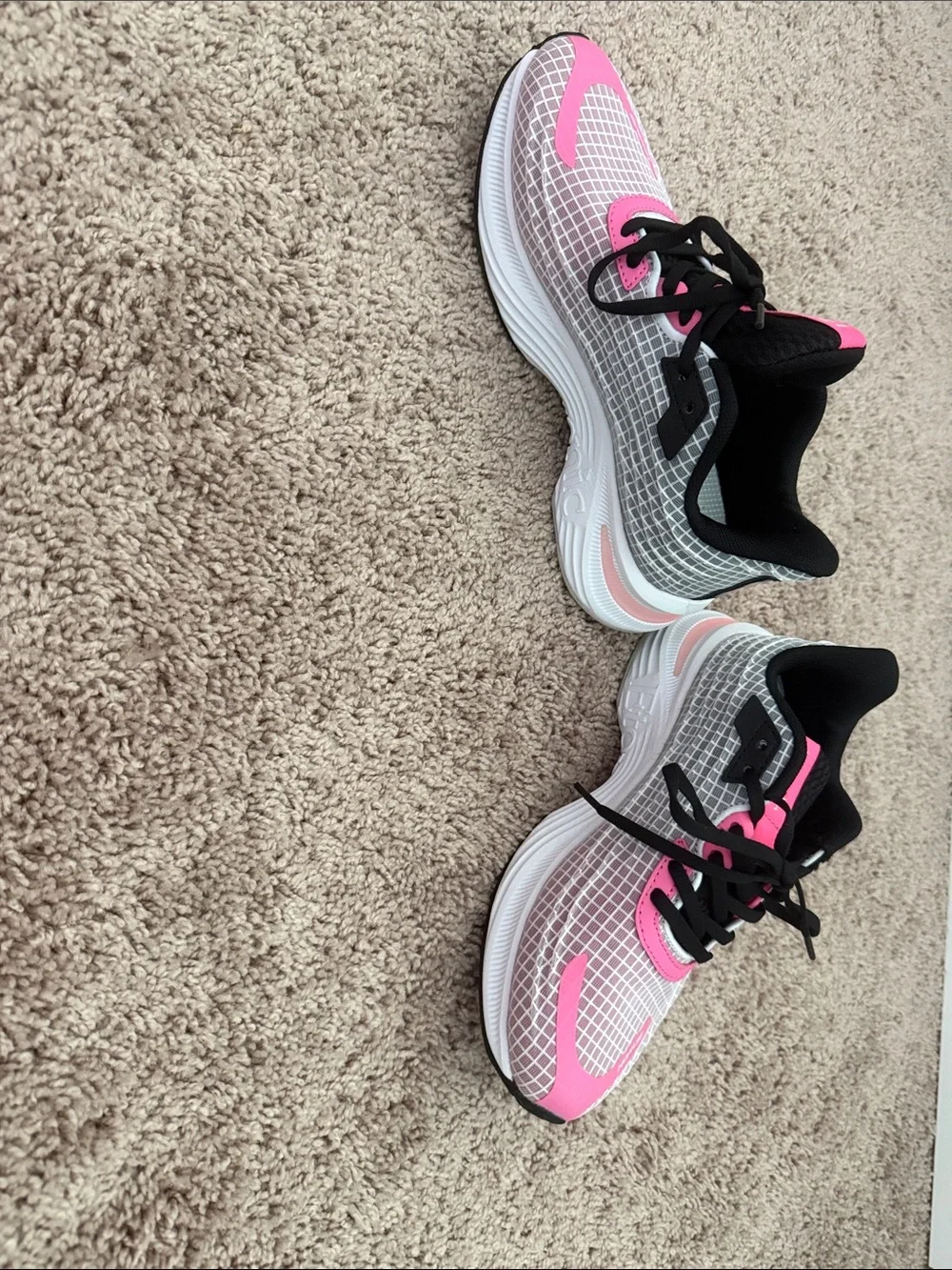 Etonic Women's Pink and Black Running Shoes - Lightweight Performance